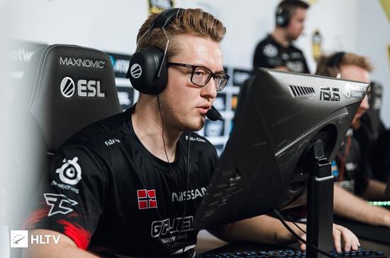 深圳龙华电竞赛事助力青年成长与城市发展